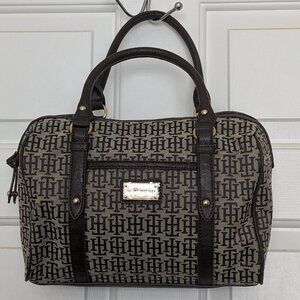 Tommy Hilfiger Women's  Signature  Geometric Sachet Shoulder Bag Brown .